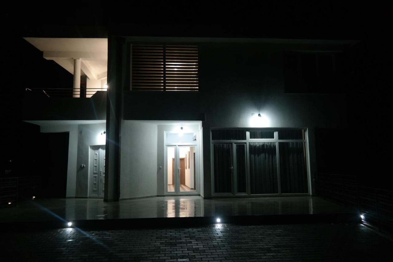 קומאנובו Villa Family מראה חיצוני תמונה